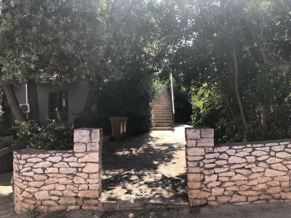 Bed & Breakfast Kurtic Supetar Exterior foto